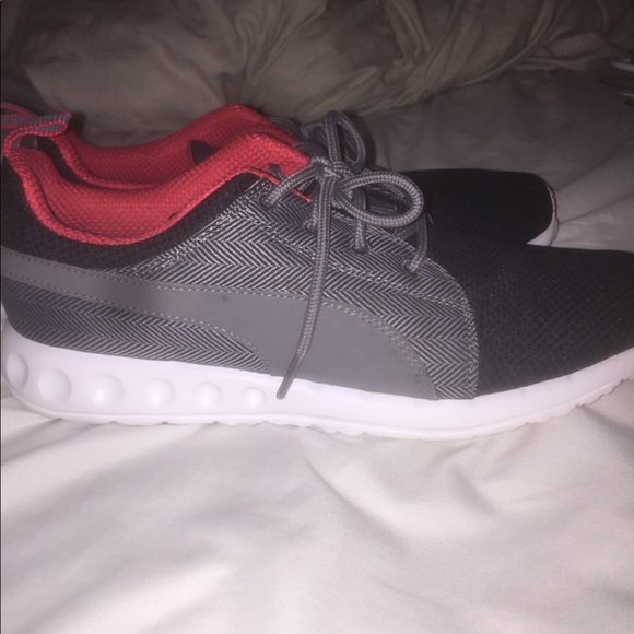 Puma Shoes - Picture 4 of 6